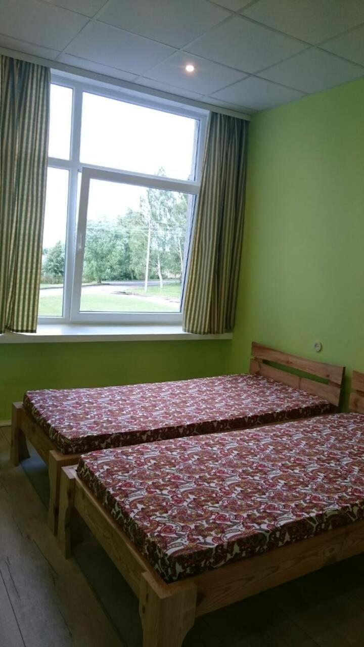 Bed and Breakfast Nakvyne Miroslave Miroslavas Zewnętrze zdjęcie